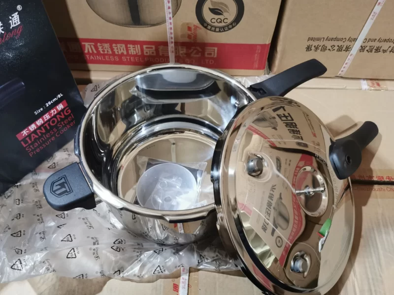 Pressure cooker appearance test